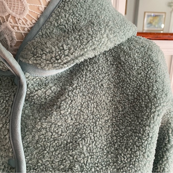 SATURDAY SUNDAY X Anthropologie Leona Reversible Sherpa Jacket XS - Picture 2 of 8